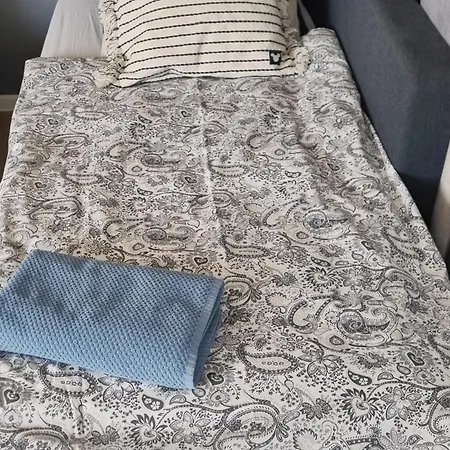 Apple - Wroblewskiego Prywatne Miejsce Parkingowe *