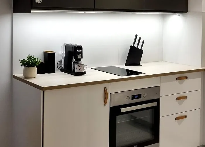 Apple - Wroblewskiego Prywatne Miejsce Parkingowe לודז'