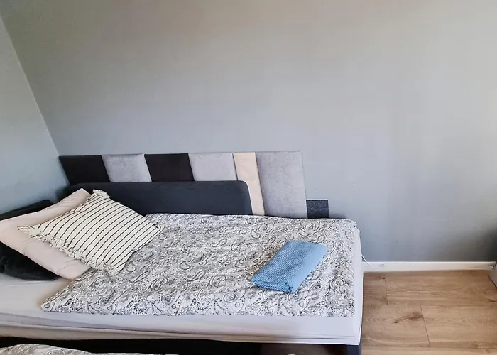 Apple - Wroblewskiego Prywatne Miejsce Parkingowe * Łódź